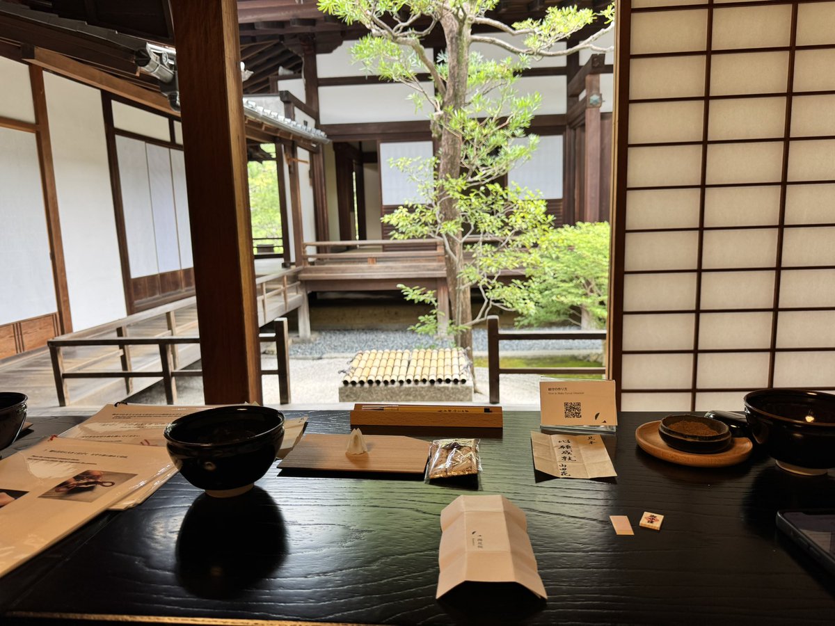 g_g719's tweet photo. 両足院でお守り作ったけど良すぎる https://t.co/nkWjZ1RE30