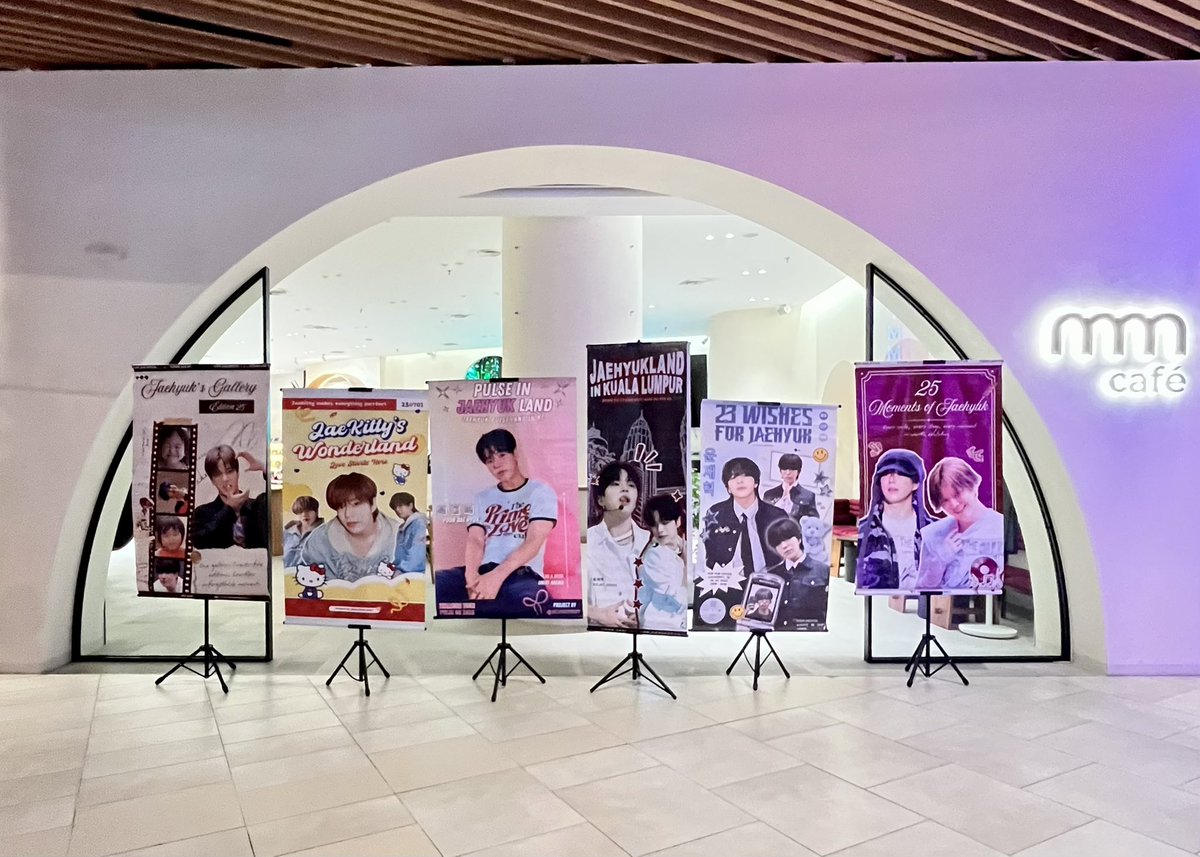 ALLFORYJHMY's tweet photo. .✦ ݁˖ #25MomentsofJaehyuk ♡.𖥔 ݁ ˖

Welcome to 𝙅𝙖𝙚𝙝𝙮𝙪𝙠’𝙨 𝙂𝙖𝙡𝙡𝙚𝙧𝙮: 𝙀𝙙𝙞𝙩𝙞𝙤𝙣 𝟮𝟱 🎞️✨

Take your time, explore the gallery, and enjoy 25 precious moments of Jaehyuk with us 💖 https://t.co/8yfYemyylj