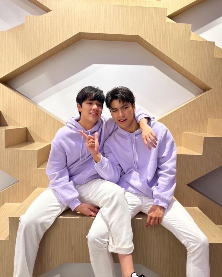 sunflowerdybby_'s tweet photo. For me, always them forever🥺🥹😭🤍 https://t.co/Fuizdf1bdb