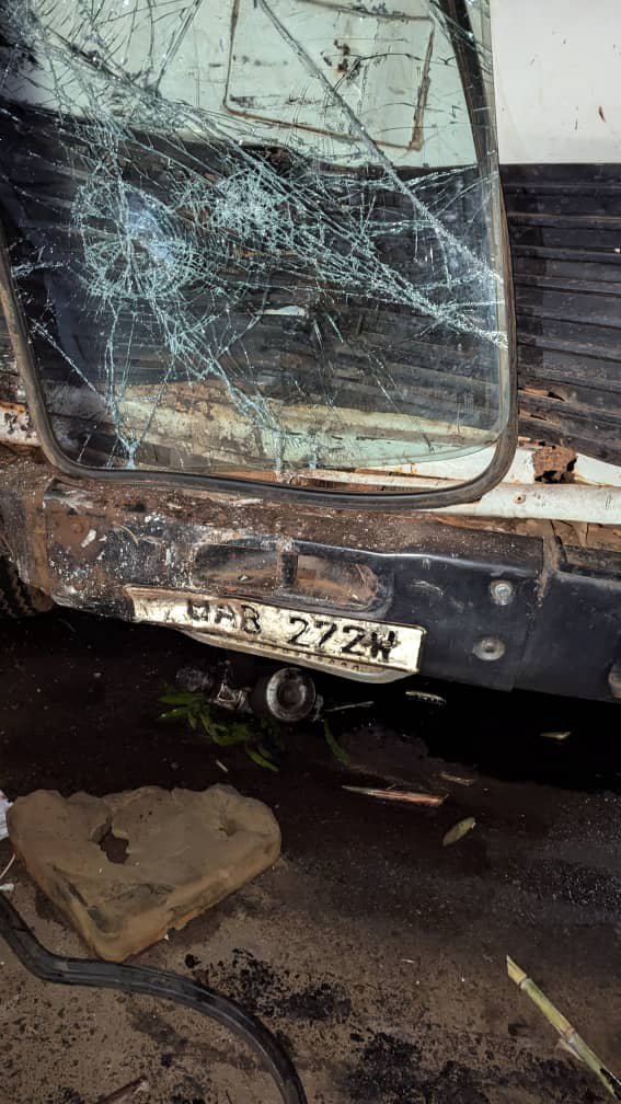 NdyasimaN's tweet photo. @HEBobiwine @TheWorld @MarcoWerman Mr President @HEBobiwine abana bamasomero eno M7 abamalawo 😢 this accident happened at around 11pm.
#UGANDAISBLEEDING
#FreeUganda https://t.co/PysuHJMNGl