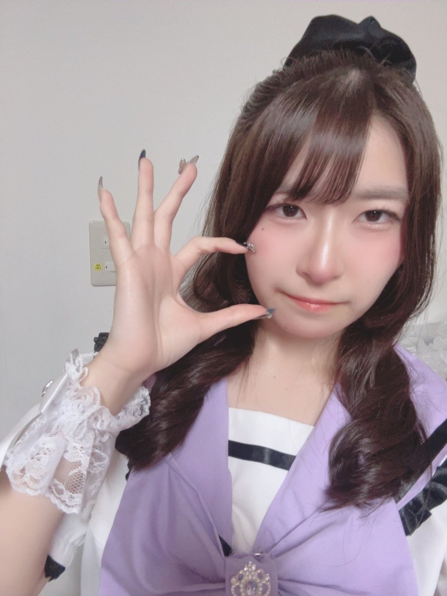 non_mellow3's tweet photo. #プリズムシンデレラ vol.3にお越いただいた皆様誠にありがとうござました🙌🏻
MELLOW♡MELLOW3期生 のんです💜
初めてのステージでとても緊張してましたが、皆様の声援のおかげで楽しく踊ることができました🎶🎀
また会えたら嬉しいな💭
 #プリシン #スクールアイドル愛好会MELLOWMELLOW https://t.co/gUCoroEzwj
