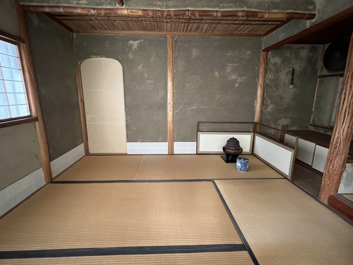 Rei_Suigetsu's tweet photo. 日本人なのでお茶キメる🍵

#japan https://t.co/kqwi9MMGtD