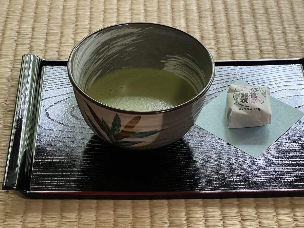 Rei_Suigetsu's tweet photo. 日本人なのでお茶キメる🍵

#japan https://t.co/kqwi9MMGtD