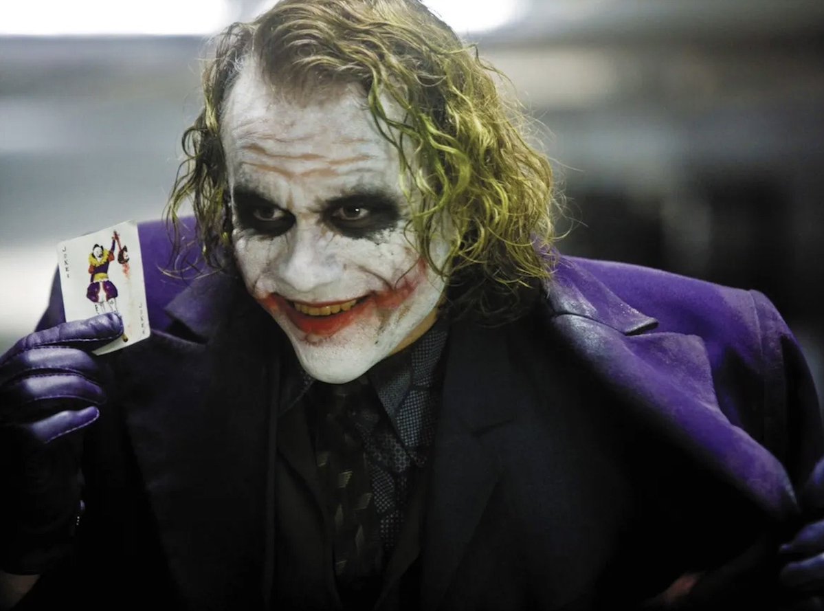 BatmanNotes's tweet photo. The Dark Knight was released on this day in July 18, 2008.
Did you know?
In the movie the date seen on Gordon’s security camera photo of The Joker taken during the bank heist reads “2008/07/18”, which was the U.S. theatrical release date of the film. https://t.co/fWyV2RpEoS