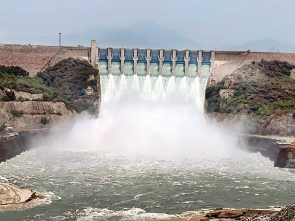 The_Nation's tweet photo. Tarbela auxiliary spillway operated for first time in flood season 2026
https://t.co/tbTpxcUicx
#tarbela #spillway #flood https://t.co/GiYBxNpWiC