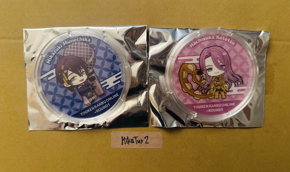 MikaTur2's tweet photo. 【交換】刀剣乱舞　とうらぶ　ラウンドワン　コースター

〈譲〉三日月宗近・蜂須賀虎徹

〈求〉南泉一文字

大阪市内手渡しor郵送
お気軽にお声がけください

短いですが、本日受けまたし可能時間
⚫︎梅田17時頃 https://t.co/TNvoyGtr22
