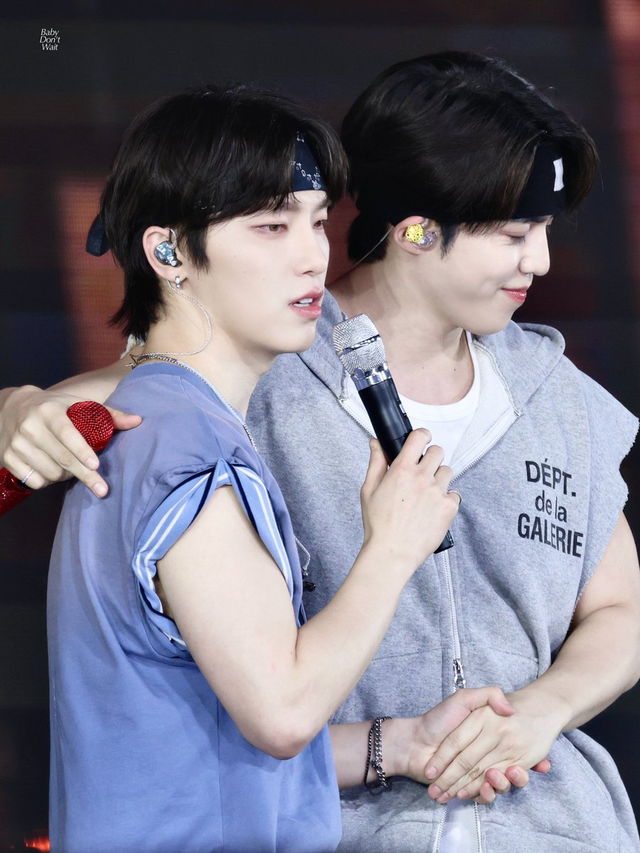 _babydontwait_'s tweet photo. 260621 CARAT LAND

👬

 #디노 #DINO #에스쿱스  #SCOUPS https://t.co/VsCW2fvDRT
