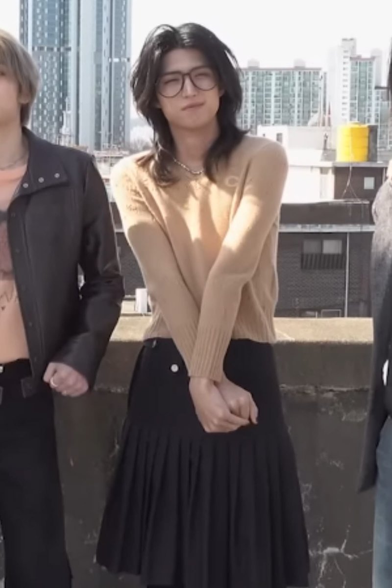 miasmatictyokki's tweet photo. people pls this is a femboy https://t.co/0boSroEidn