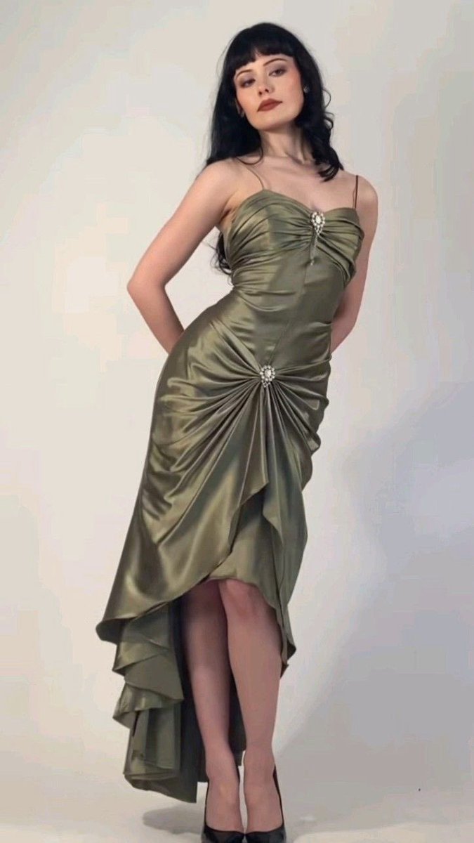 dr3ast3rman's tweet photo. #STOLEN

Pinterest picks my…

makeup palette 🧁
flower🪷
sea🌊
dress👗

ohhhh https://t.co/immegzHBIO