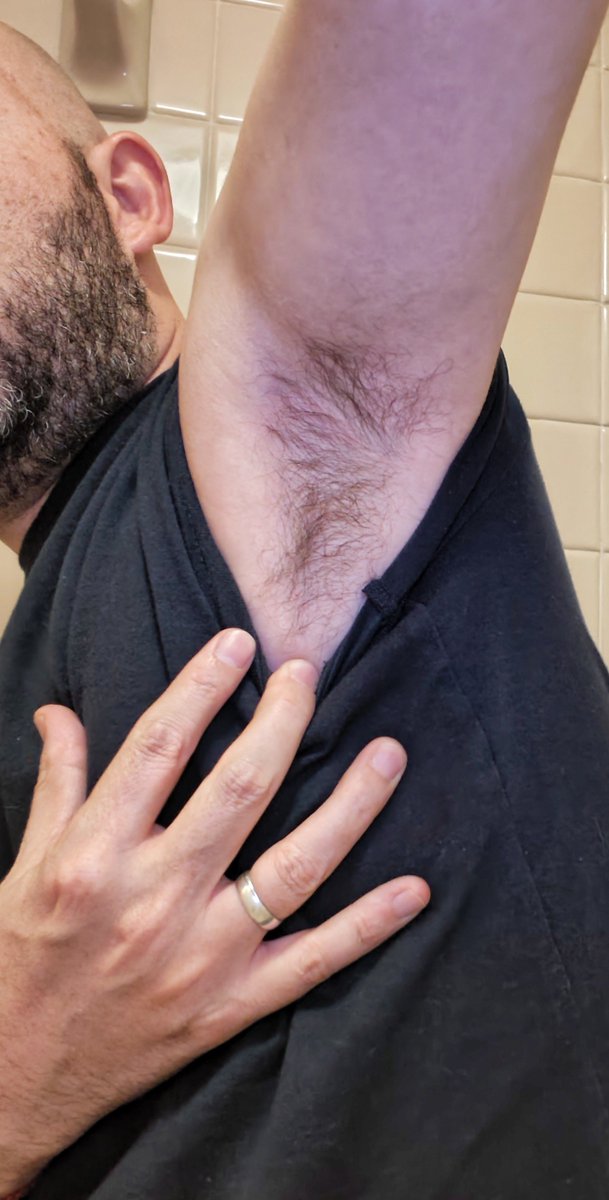 F3RN4AND's tweet photo. Ven y dale con todo, te va a gustar...
💪🏻👃🏻♨️🤤
#otter #gay #gayguy #hairyguy #sweat #sniff #sex #morbo #pelos #furryman #sudor #neutro #top #bottom #jerkoff #cut #uncut #axilas #pits https://t.co/Vtx3vem7X4