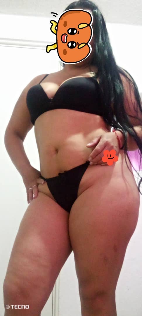 Pizl40682's tweet photo. La culitos https://t.co/RSyBXbRvu5