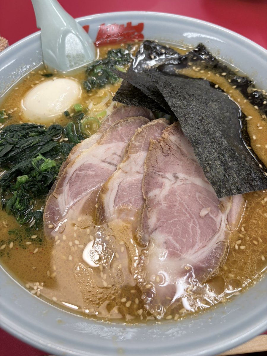 chobi1998daiski's tweet photo. ゴルフからの山岡家ー！！✨
まじで湿度高すぎてぶっ倒れるかと思ったー😭
でも楽しすぎた✨ https://t.co/6YSBNueSuo