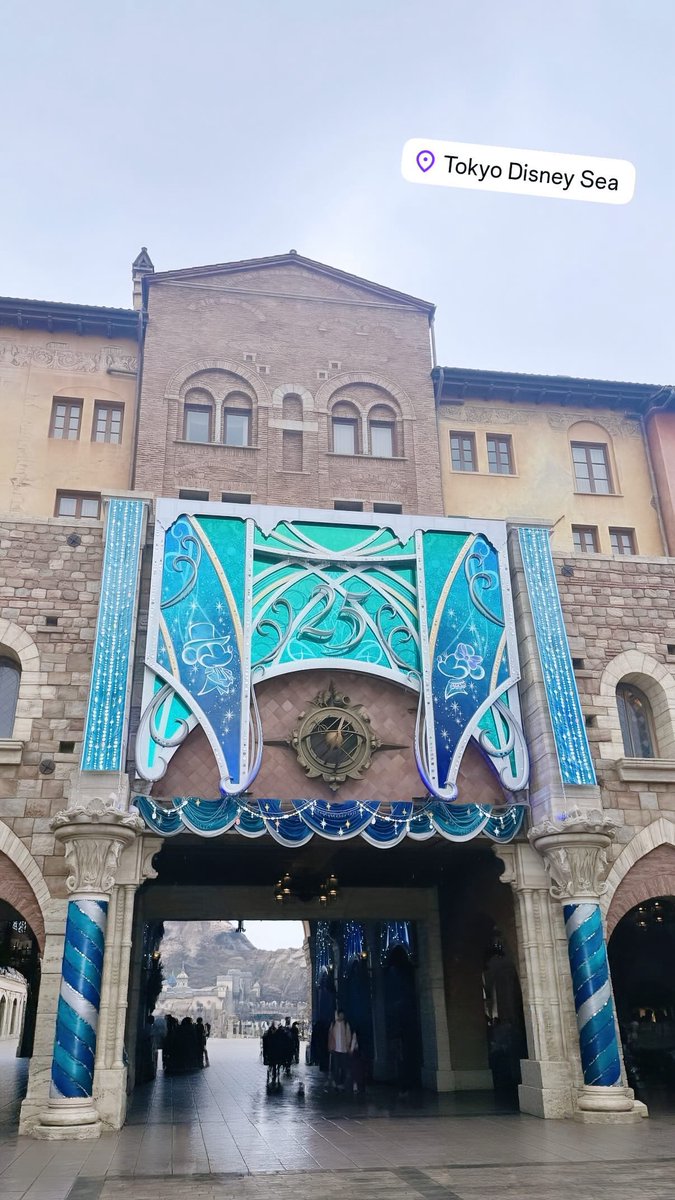 3l9nyan's tweet photo. すきな女の子に会ってからのインパ✨ネ申  ̫＼）🩵🩵
#東京ディズニーシー25周年 
#スパークリングジュビリー https://t.co/Upt830DkDT