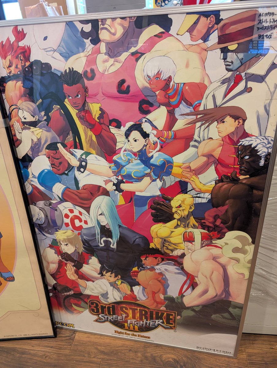 店頭にカプコンとSNKのアーケード版非売品ポスターを4点追加しました