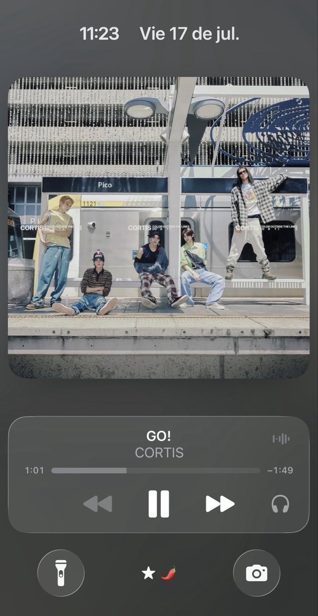 savsb10's tweet photo. MARTIN PLAY THAT BEAT 🔥 https://t.co/1AWPp7UB8J