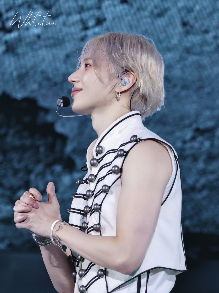 Whitetealvtm718's tweet photo. Happy TAEMIN's day ！🎂🎂🎂

  ♡゜      ﾟ♡゜         ♡
♡*　　　　　　　  ﾟ♡
 ♡。                           ♡
　 ♡。　　　　 。♡゜
　　゜♡;　　   ♡゜
　　　　 ﾟ♡゜
　　    
#여름에피어난_태민이의계절
#HAPPY_TAEMINBDAY https://t.co/iRkPEFSHDY