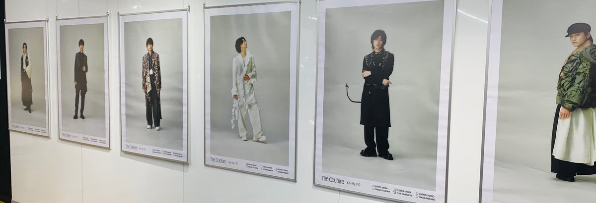 TOWER_Fukuoka's tweet photo. 【#Kis-My-Ft2】

本日より
福岡PARCO 本館5F PARCO FACTORYにて
Kis-My-Ft2 デビュー15周年を記念した衣装展を開催🙌

衣装展を記念して、
タワレコ福岡パルコ店店内にて
衣装展用のソロポスターを掲出しております😍

衣装展とセットでポスターもぜひご覧くださいませ！

https://t.co/UnE9OVK268 https://t.co/UjyVHBcBF1