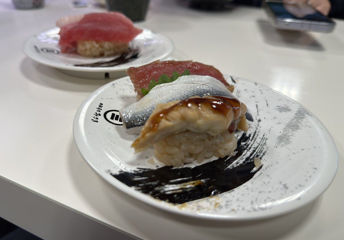 ken2go2's tweet photo. お昼🍣 https://t.co/UGyBE39T1R