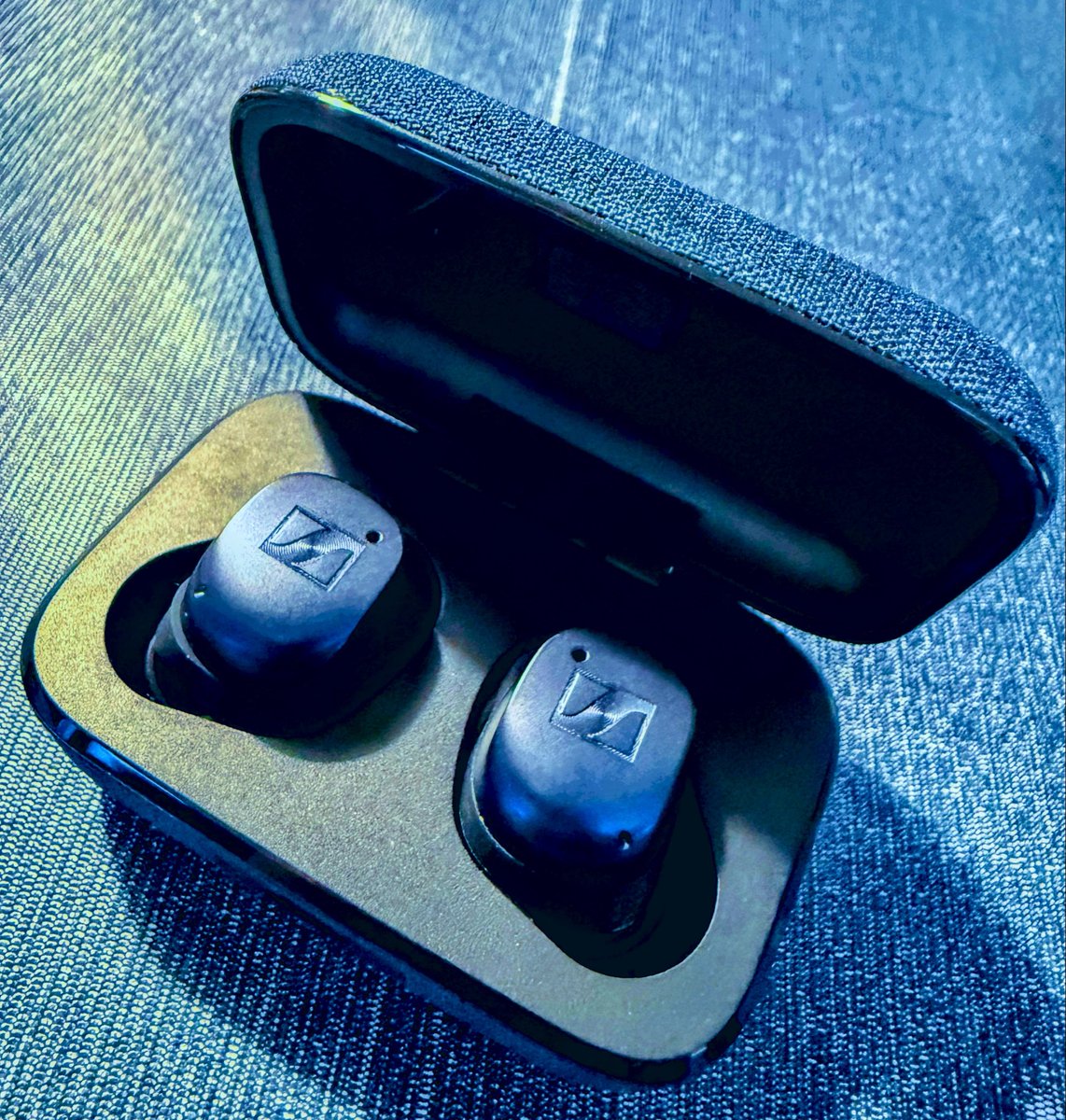 tosweet2199's tweet photo. いやあ
ゼンハイザーの
MOMENTUM True Wireless 4
Amazonプライムセール
マジで安かったんだな
通常価格見てびっくりしたわ
笑笑 https://t.co/xplr42HMlr