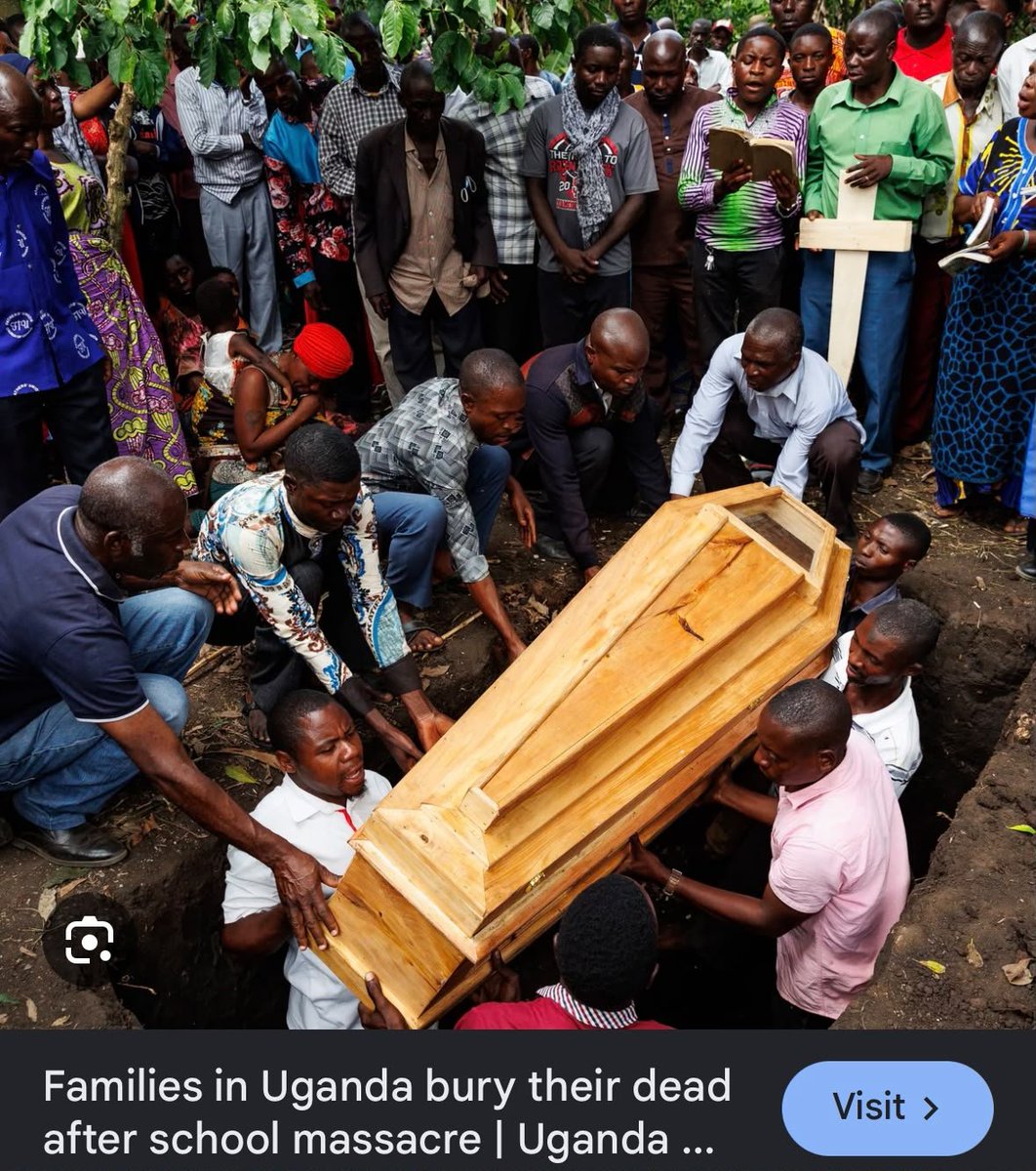 ArafatMusa69016's tweet photo. RIP King David Junior School angels. 💔 
You should be in class today. Not in graves. Uganda’s roads are death traps because theft is policy &amp; accountability is fiction. #KingDavidJS #FixUgandaRoads #EndRoadCarnageUG @UPDFspokespersn @MODVA_UPDFKey @Educ_SportsUg  @JC_Muyingo https://t.co/xS9Gu0HwkN