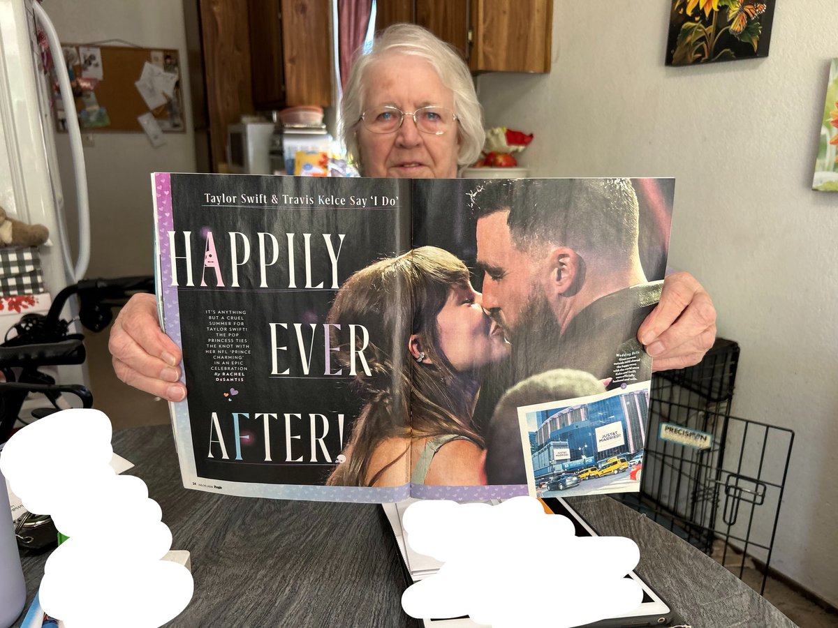 this1smetrying's tweet photo. my nana was so excited to show me this from the people magazine 😭😭 i love her so much https://t.co/BxFJ07SVQs