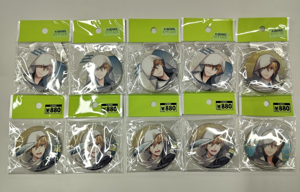 入荷情報】 刀剣乱舞 とうらぶ 絢爛缶バッジ 軽装 通常 戦闘 内番 山姥
