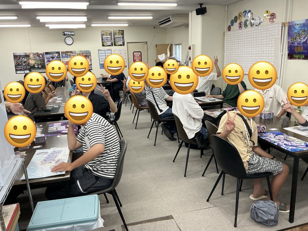 saisaikokubu's tweet photo. 【デュエマ】
24名の方に参加して頂きファンイベント開催中です！！
ご参加ありがとうございます！！ https://t.co/UqyB7j65lS