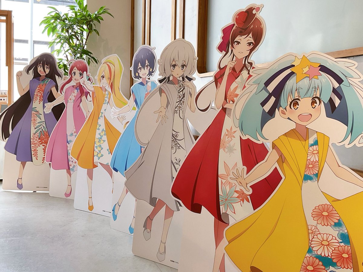 SagaMado's tweet photo. ／
📢お知らせ
＼

SAGA MADO北側ガラス面の #ゾンビランドサガ ラッピングが、7/26(日)で見納めとなります。

それに合わせ、#フランシュシュ の等身大パネルも7/20(月・祝)で見納めとなります😢
お知らせが遅くなり申し訳ありません🙇‍♀️

ぜひ、最後に会いに来てください✨

#サガマド https://t.co/88NDYbdXhH