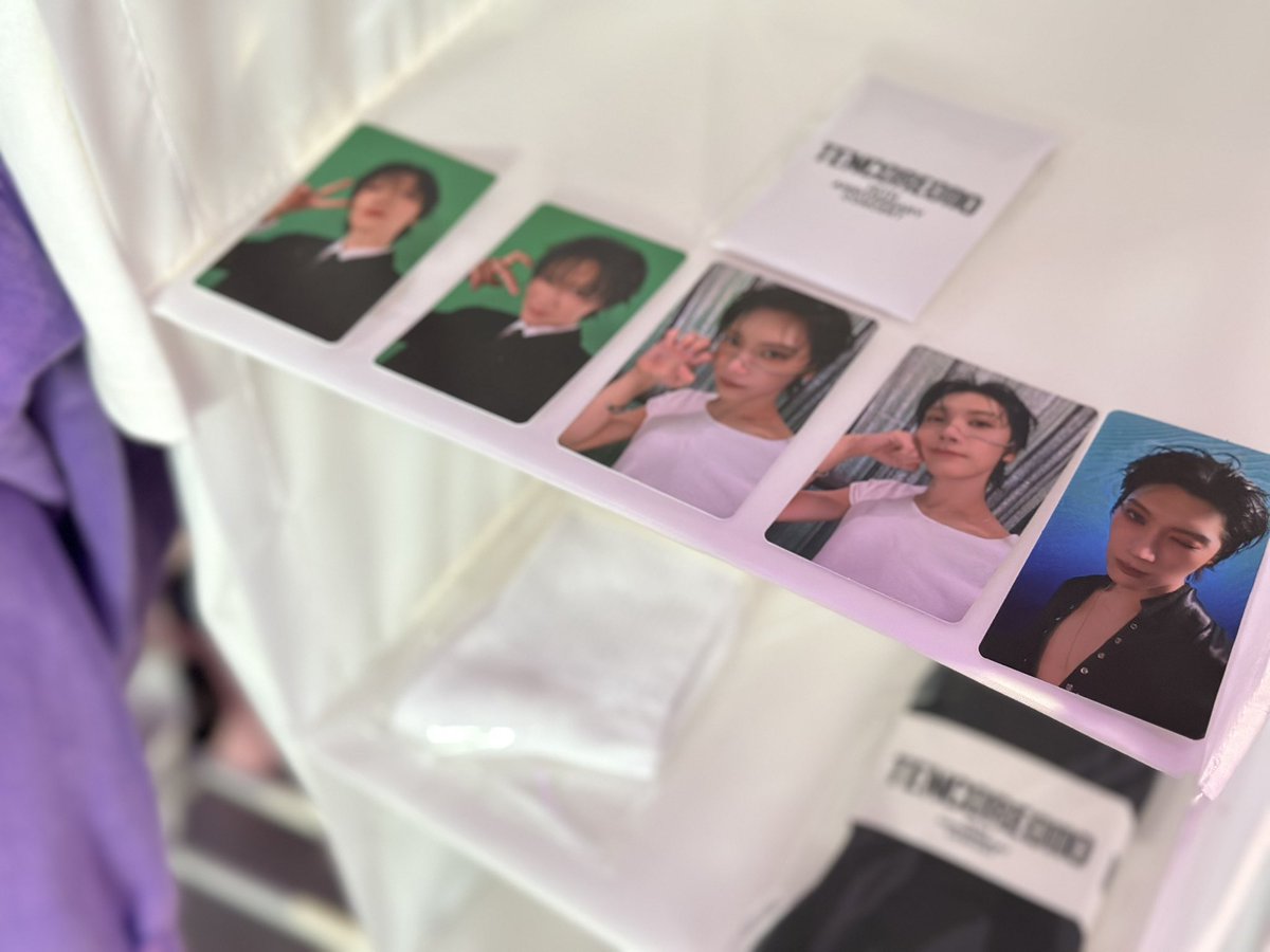 tenthsound's tweet photo. พี่ๆ 10vely ถึงแล้วอย่าลืมมาซื้อ Official Merchandise หรือใคร Pre-Order ไว้ อย่าลืมเตรียมเอกสารมาให้พร้อมแล้วรับน้องล์กับบ้านกันน้า💜🫶🏻

#TENCORE0110Concert_Day2
#TENCORE0110_Merchandise
#TENCORE0110iscalling #TENCORE0110Concert 
#10YearsWithTEN https://t.co/1NSs5xNekU