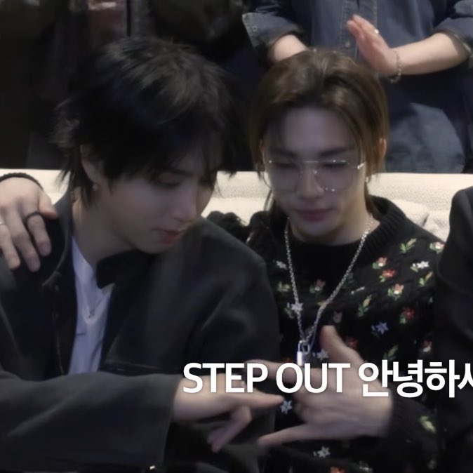 daily hyunsung tweet media