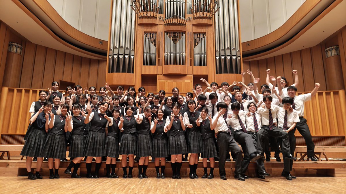 fuchu_nishi_cho's tweet photo. 📣おしらせ
合唱や歌が好きな中学生のみなさんへ
8月18日（火）19日（水）20日（木）に見学・体験会を行います✨
三日間共に10時から11時30分まで！

申し込み、詳しい情報はこちらのリンクから！
https://t.co/f4aBgCPyxu
(府中西高校ホームページ) https://t.co/Pj1disGDdZ