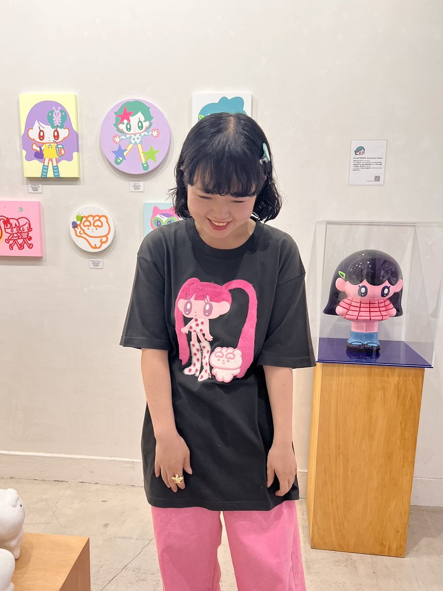 ちょびちょび クーポン割 シン紫陽花＋ももいろ＋トリオ＋ふわキラ＋水光 🟠NEWグッズ⑤🟠 ▪︎桃色のふたり Tシャツ カラー：パープル/ブラック