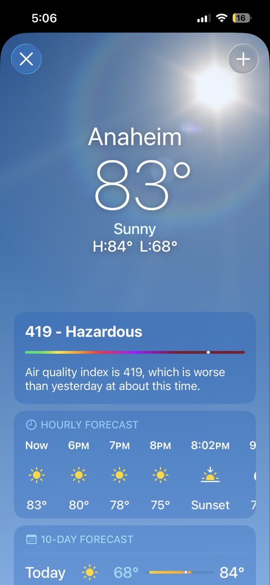 shaunski78's tweet photo. @CBSLosAngeles @KTLA the hell?: 

@City_of_Anaheim @apple @SouthCoastAQMD https://t.co/ZAG0OugROH