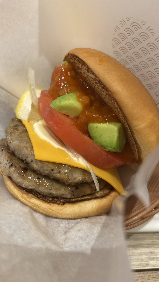 radius20m_ES's tweet photo. 昨日の。🥑🌮🍔 https://t.co/WA6YRrwrLk