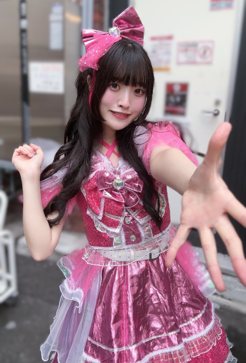 natsumi_circle's tweet photo. おはよ❕

今日はお昼頃に佐伯からお知らせが❕❕
いいこでまってて~❕❕૮ . ̫. ა

(夜18時前後も時間確保してくれてるとさらによきかも❕❕) https://t.co/lT8gUATIZp