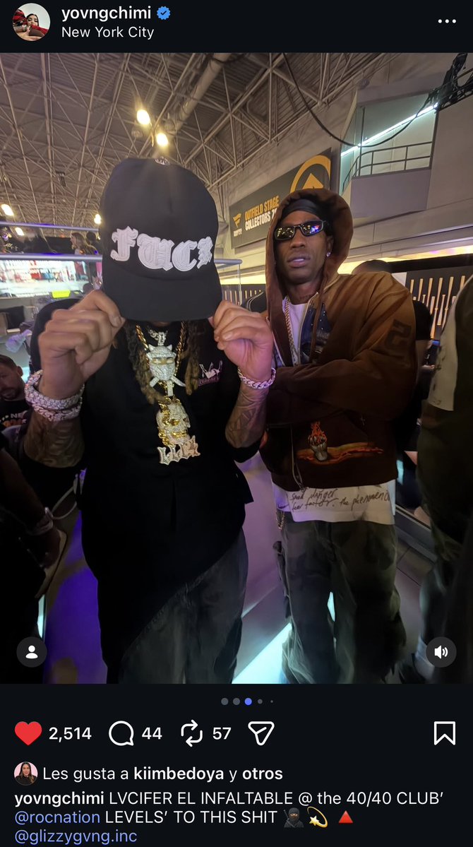 Yovngdemon_'s tweet photo. YOVNGCHIMI junto a Travis Scott en un evento de RocNation🔥

Hay niveles en esto 🥷🏽💫 https://t.co/5YlgmILovf