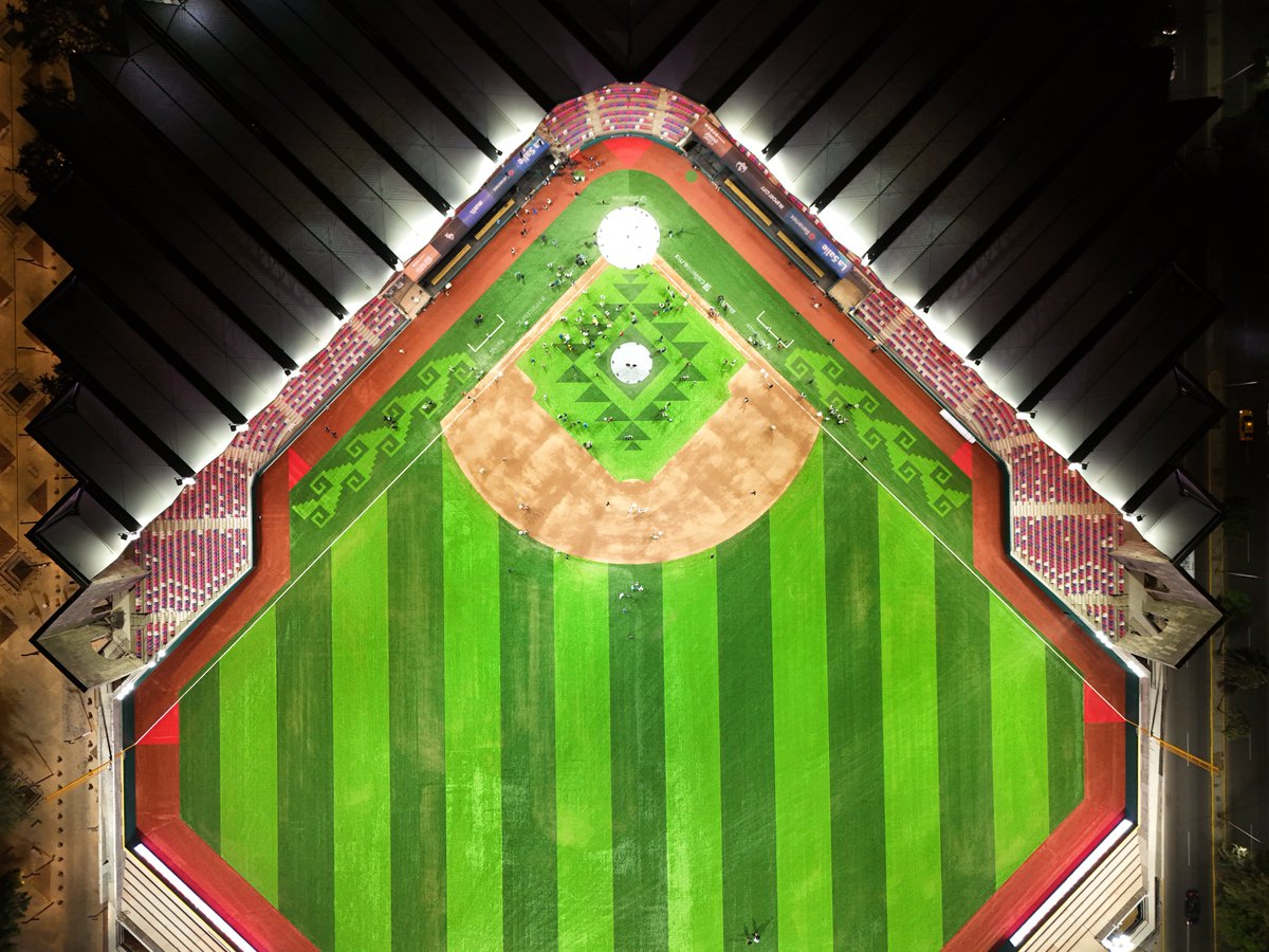 estadioyuva tweet picture