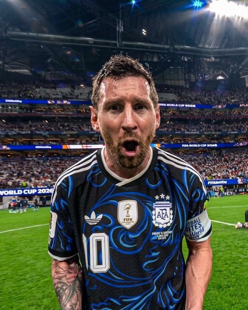 RBcleay's tweet photo. 🚨 マイケル・オーウェン、決勝を前に持論。🏆

🗣️
「アルゼンチンは準決勝までの道のりで、とても運が良かった。

正直、このワールドカップでそこまで印象的だったとは思わない。

スペインの方がはるかに良いチームだ。

私はスペインが優勝することを願っている。」 🇪🇸 https://t.co/uL6xnjRPUl