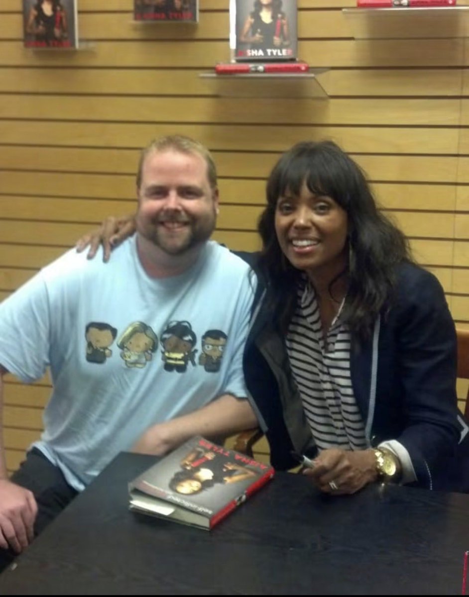 Mnelsonhb's tweet photo. @SD_Comic_Con @aishatyler I got the same welcome to the party message after replying yes does that mean we’re in? Be nice to see Aisha again. It’s been too long! https://t.co/Ulq7lk2iGJ