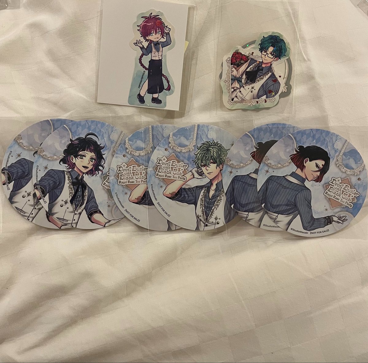 9z_ahtj's tweet photo. 【交換】あくねこ　アニカフェ　コースター　特典　ステッカー　SD 等身

【譲】
コースター:ハナマル ラムリ ユーハン
ステカSD:ラト・等身:ナック

【求】
コースター:アモン ベレン 各2
ステカSD:アモン・等身:フェネス

18日横浜手渡しor23.30.31名古屋手渡しor郵送 https://t.co/7zZrprVqET