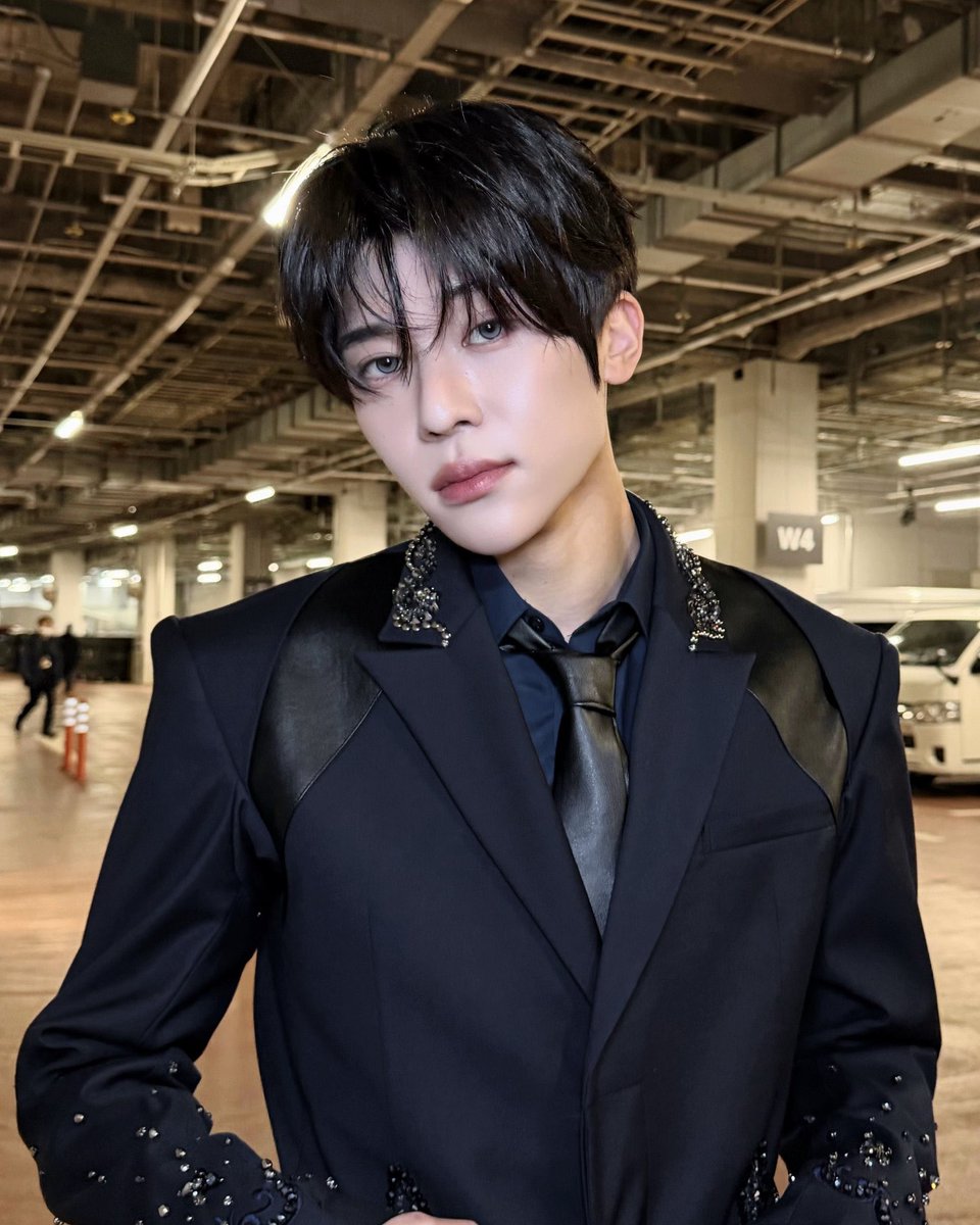 usapyonwish's tweet photo. シオンくんってこの顔面で「ごめ！ぼくプリン3個たべた！！」とかいうぽわぽわ日本語話してくれるから嬉しすぎるよな https://t.co/mYIJGnfpfw
