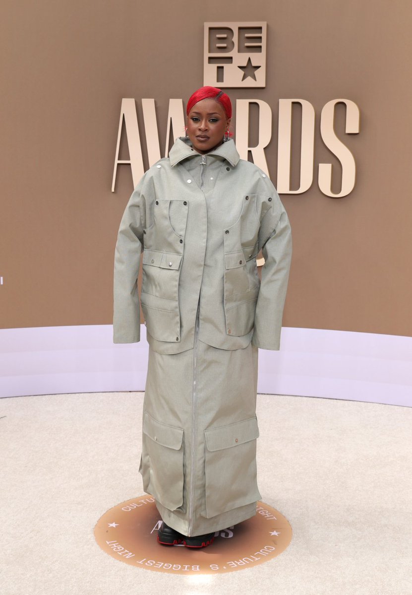 CCGarriseauxn's tweet photo. 8.
#BETAwards26, 6.28.26, #PeacockTheater, #Hollywood
#BBBBB on the #BETAwards26RedCarpet
1. #Olandria
2. #JordanChiles
3. #TierraWhack
4. #Estelle
-CCG
📸 XTwitter
#BET
#BETAwards2026
#BlackStarPower
#BlackWomanMagic
#BlackWomenWin
#BFF
#BigFineFriday
#FWF
#FineWomanFriday https://t.co/nUbsSRbTLh