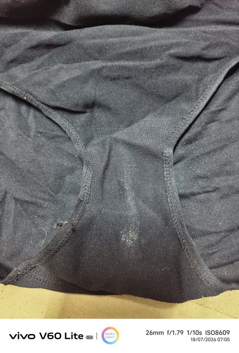PuyNgi71839's tweet photo. ชุดนี้ใส่ทำงานเมื่อวานค่ะสนใจทักได้นะค่ะ https://t.co/ATcRfdmOcn