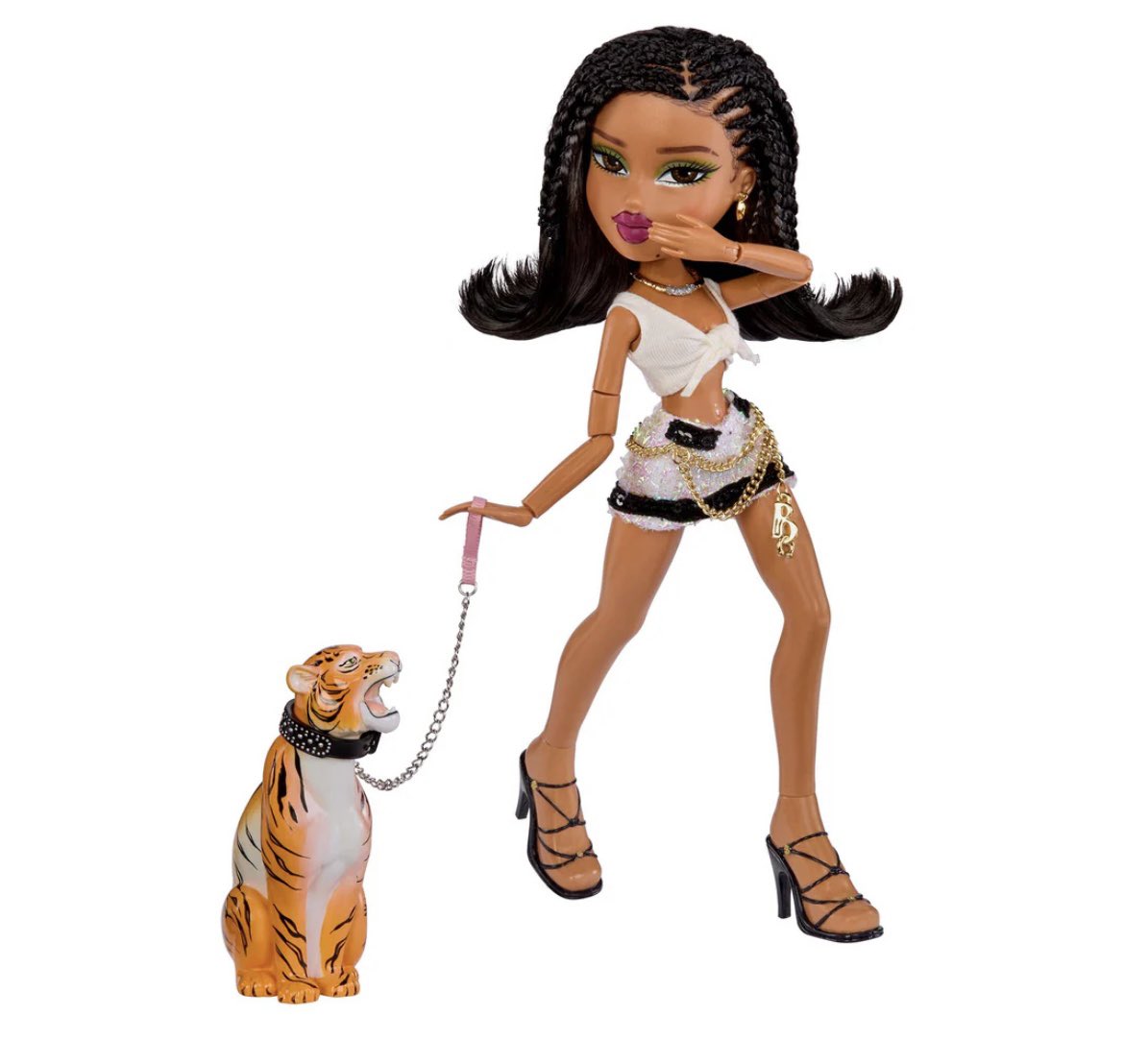 ty888la's tweet photo. bratz✮tyla https://t.co/1MdIVqNh2w