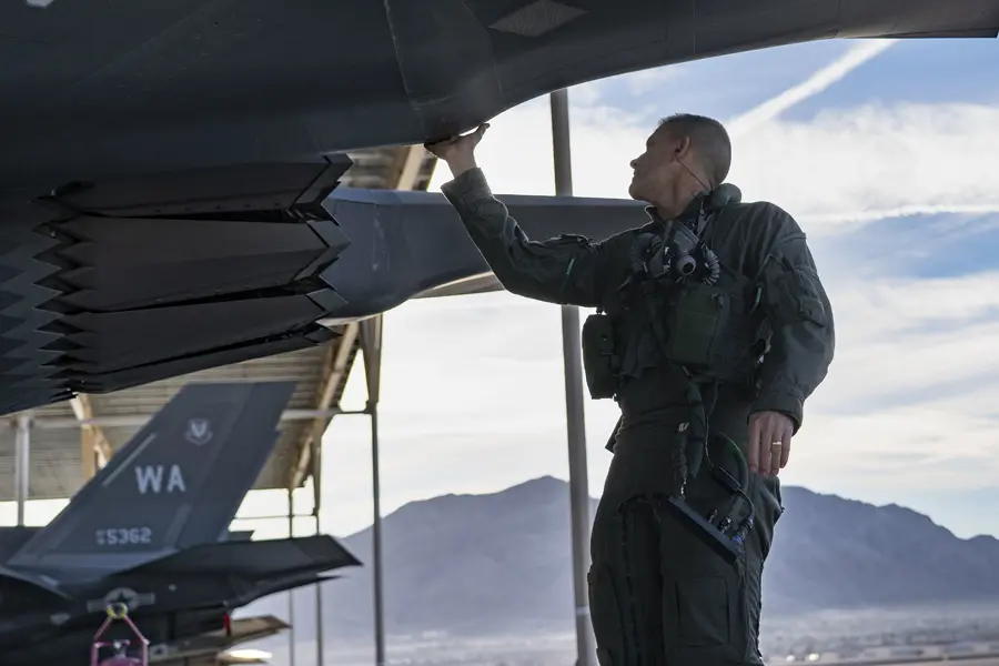 michaeltraux's tweet photo. Faith before every flight. Duty before self. May God protect every warrior and bring us all home safely. ๐โ๏ธ๐บ๐ธ
#MissionReady #AirPower #Faith #ServiceBeforeSelf #FlyFightWin https://t.co/1zopoxHtt1