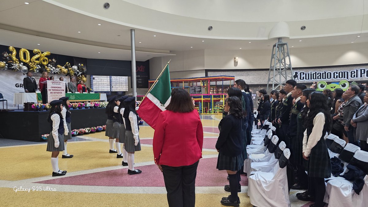 TBCNum67Chalco's tweet photo. Con gran orgullo y emotividad hoy 17 de julio de 2026 se llevó a cabo la ceremonia de graduación de la Generación 2023–2026, evento que marcó la culminación de una importante etapa académica para las y los estudiantes. ¡Felicidades a todos! https://t.co/toUBycn9FC