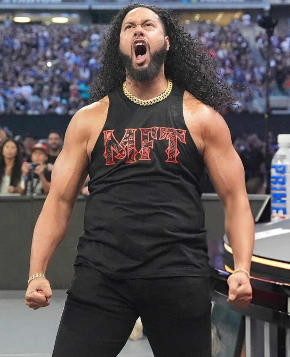 FadeAwayMedia's tweet photo. “Talla and Toma Tonga are taking orders from some mysterious elders” 

- Wade Barrett 

👀👀👀👀👀👀👀

#Smackdown https://t.co/QT5WRo6RrN