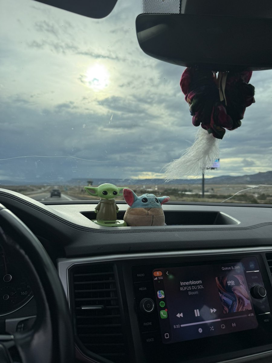 unspedicey's tweet photo. long drives by myself is much needed https://t.co/WY8b8T0ad3