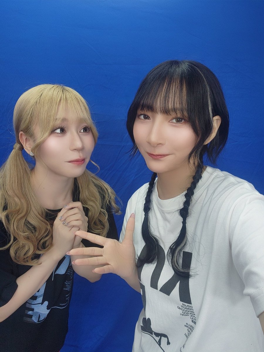 s_a_k_u_r_a_k's tweet photo. #ひざとり ありがとうございました♪
打合せで笑いすぎて泣いていたるいちゃん…かわいいね…☻
終わった後一緒にご飯食べて、更に仲良くなりました。ふふふ🎶
皆様も深淵にはお気をつけください！ https://t.co/owEm6EtJr0