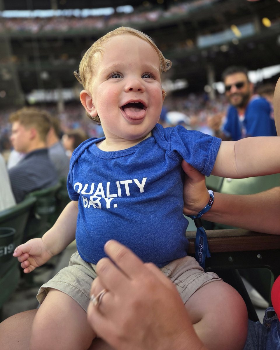ryguybeach's tweet photo. Got a #QualityBaby behind home plate tonight, JD &amp; Boog

@WatchMarquee @Taylor_McGregor https://t.co/oWGs2BTRbq